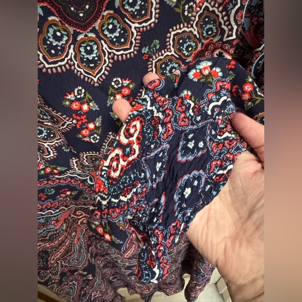 Boden Paisley Smocked Cuff Midi Dress - Picture 5 of 7